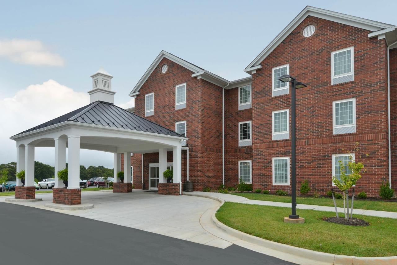Appomattox Inn And Suites Exteriör bild