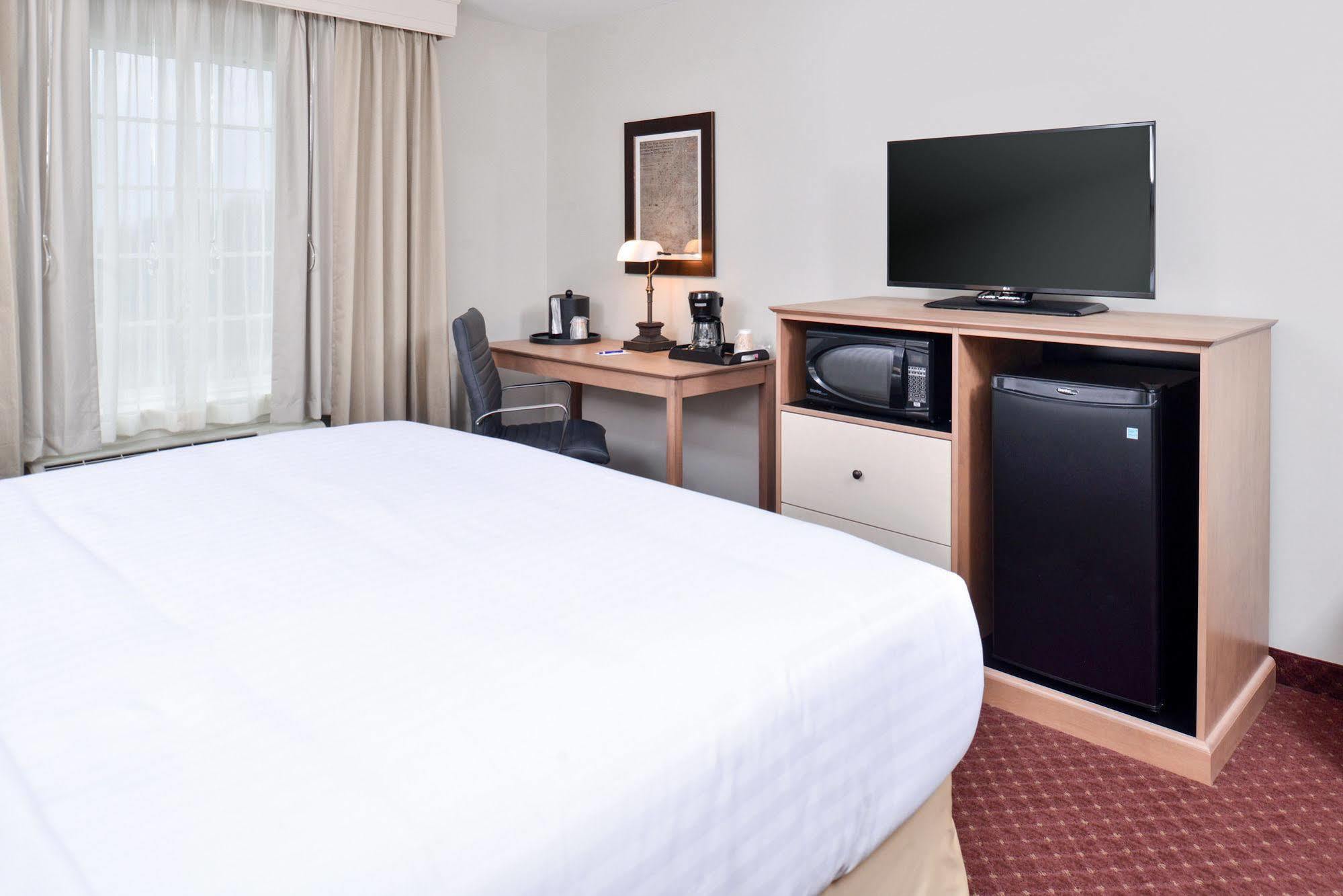 Appomattox Inn And Suites Exteriör bild